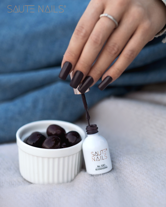Smalto Saute Nails S261 Buonasera!