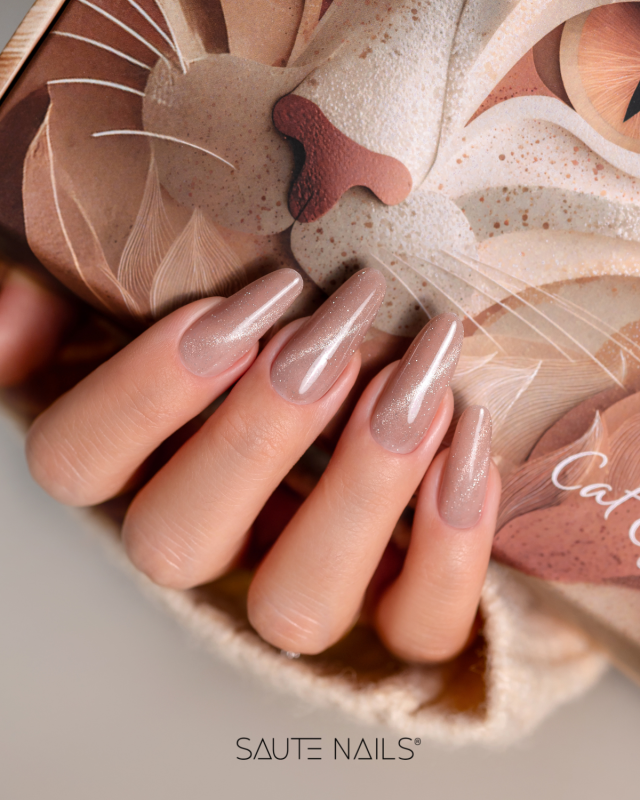 Cat Eye Effect E15