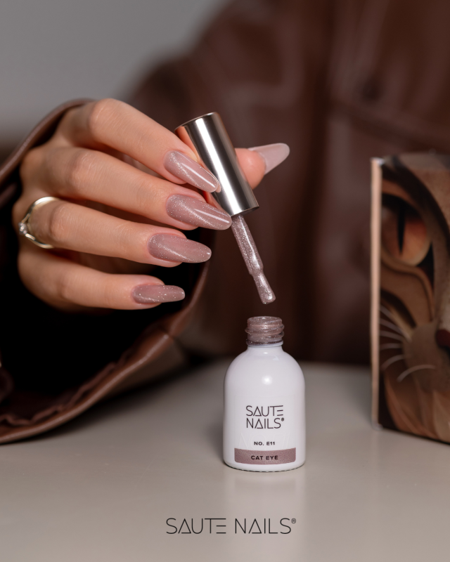 Cat Eye Effect E11