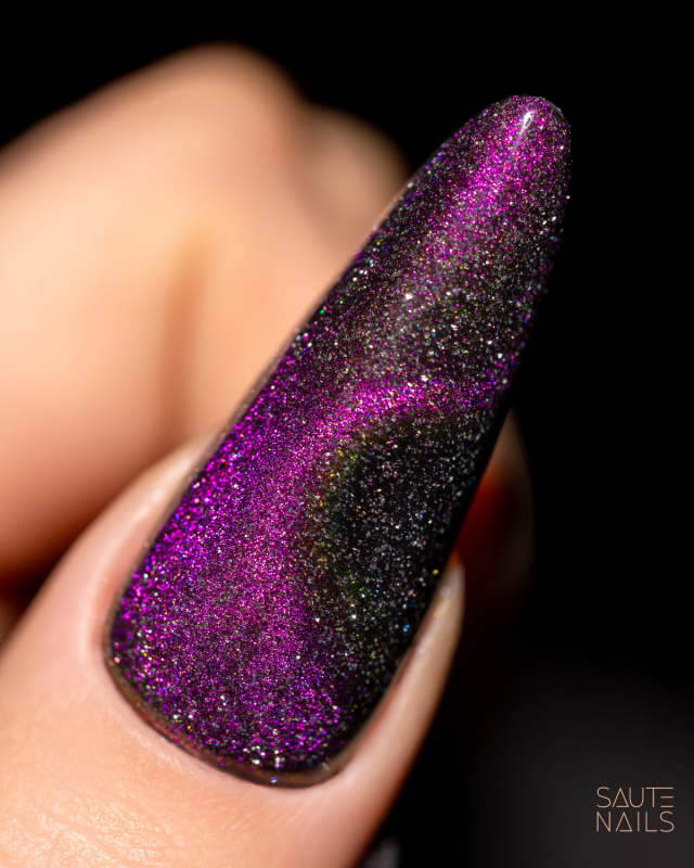 Cat Eye Effect E01