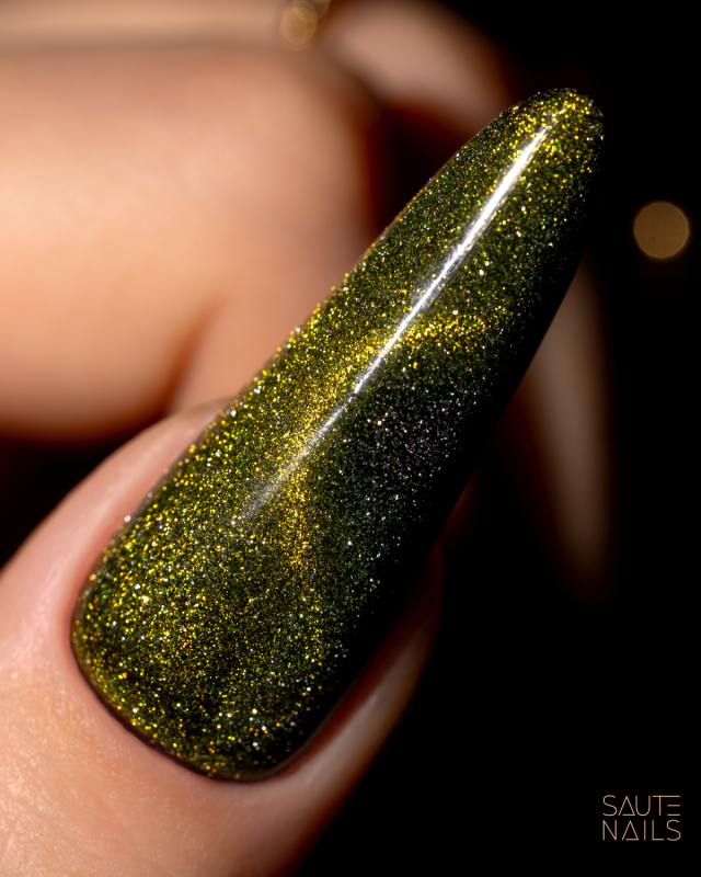 Cat Eye Effect E04