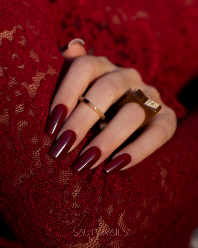Smalto S327 Deep Cherry
