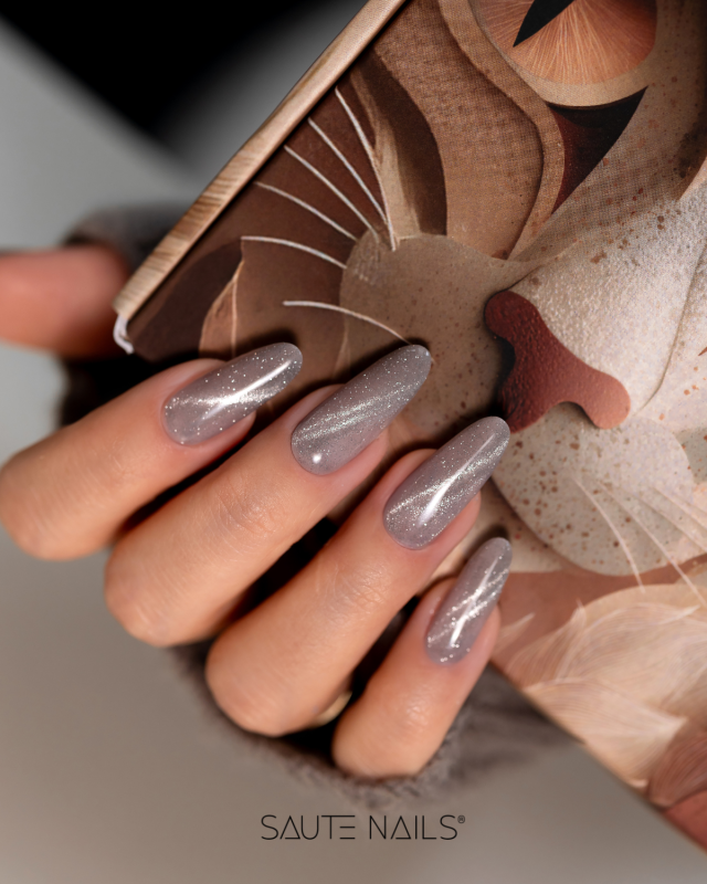 Cat Eye Effect E16